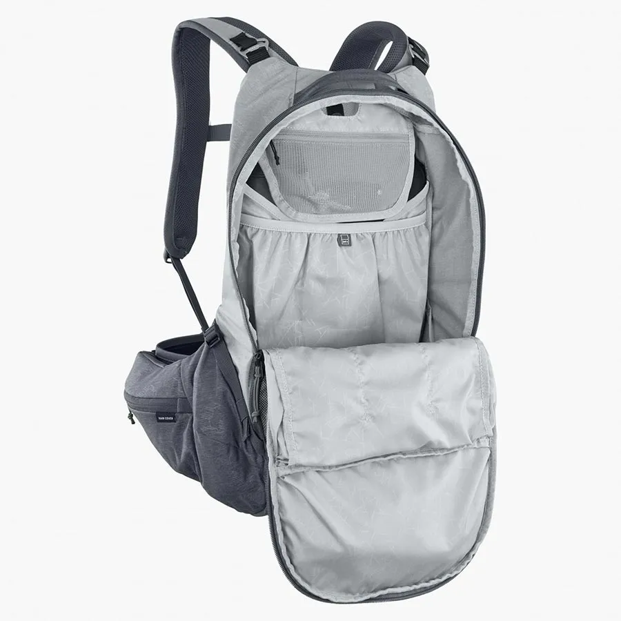 EVOC Trail Pro 16 Protector Backpack