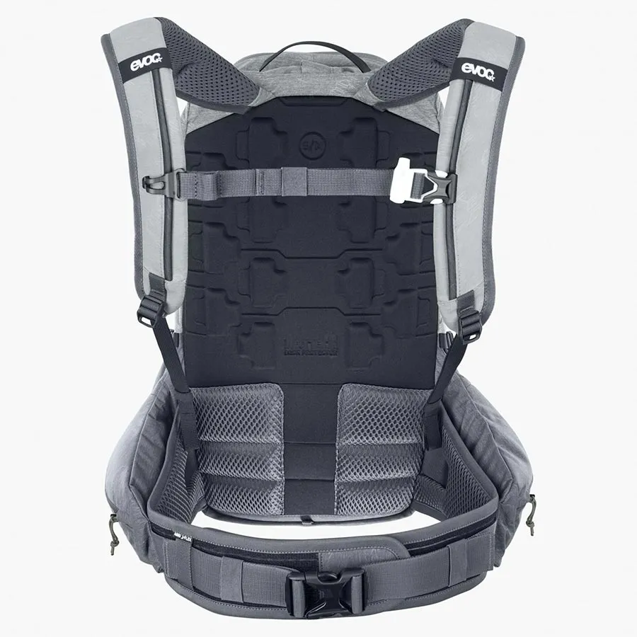 EVOC Trail Pro 16 Protector Backpack